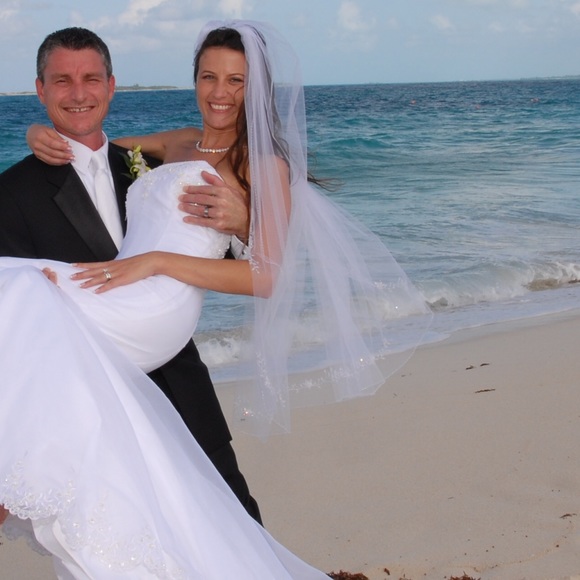 Gorgeous Veil - Picture 7 of 8